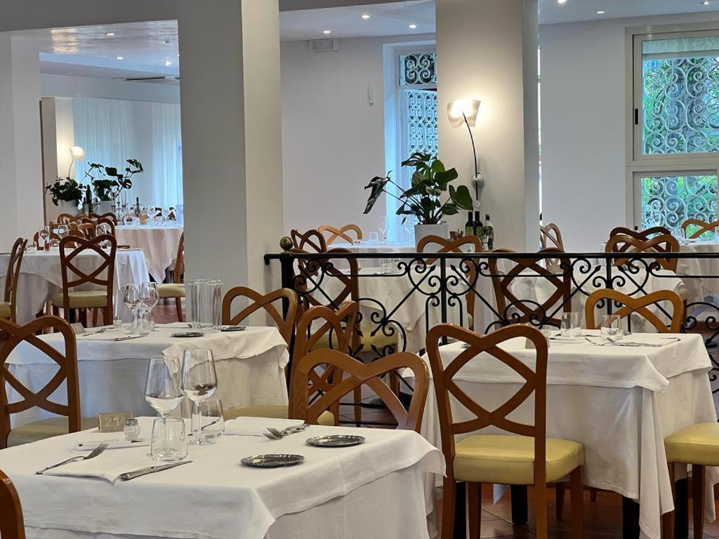 Hotel Parco Delle Rose Silvi Marina Exteriör bild