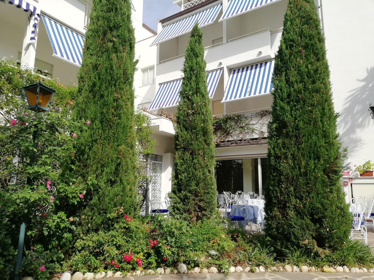 Hotel Parco Delle Rose Silvi Marina Exteriör bild